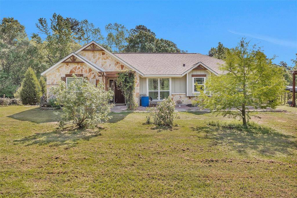 Welcome to country living in your beautiful rattlesnake stone custom-built home.
