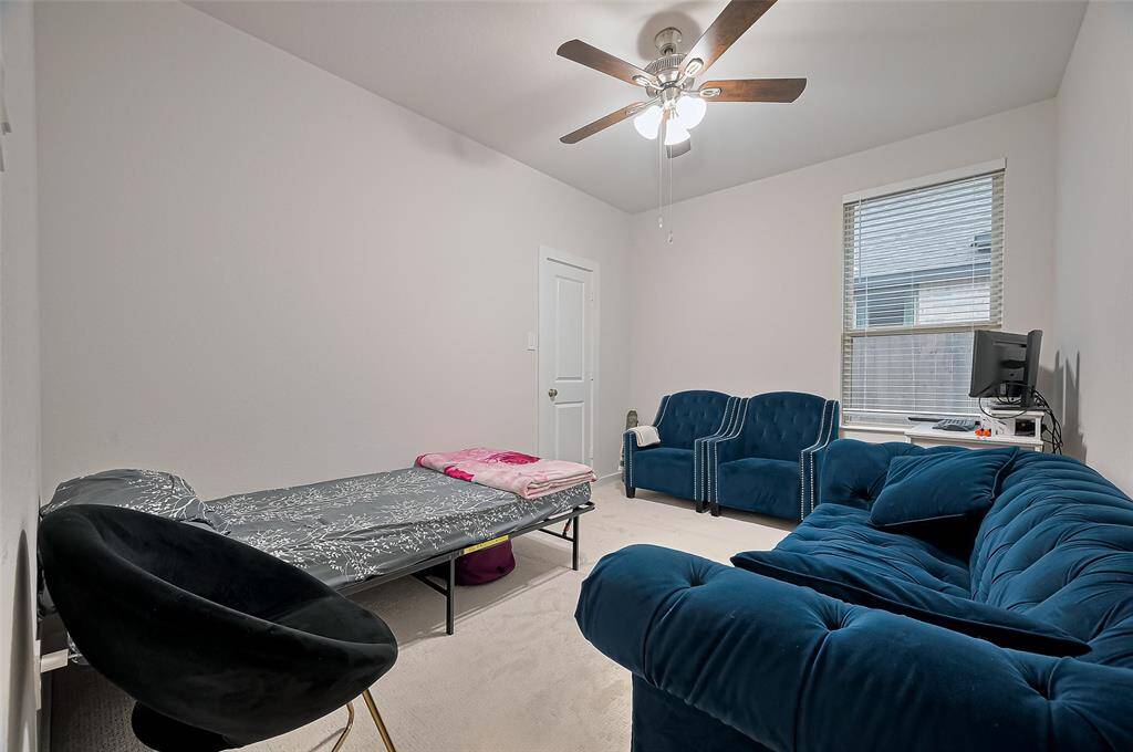 Bedroom #1