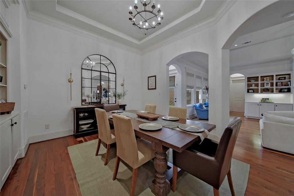 View of dining room :2.
