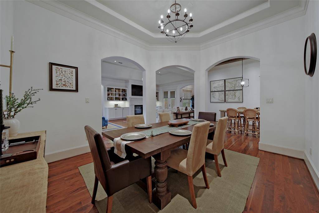 View of dining room :3.