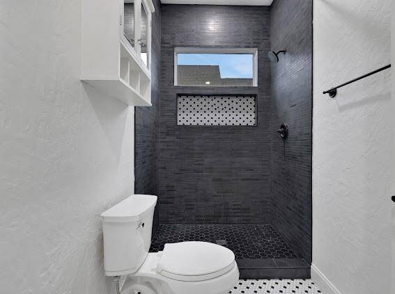 Secondary bath upstairs
