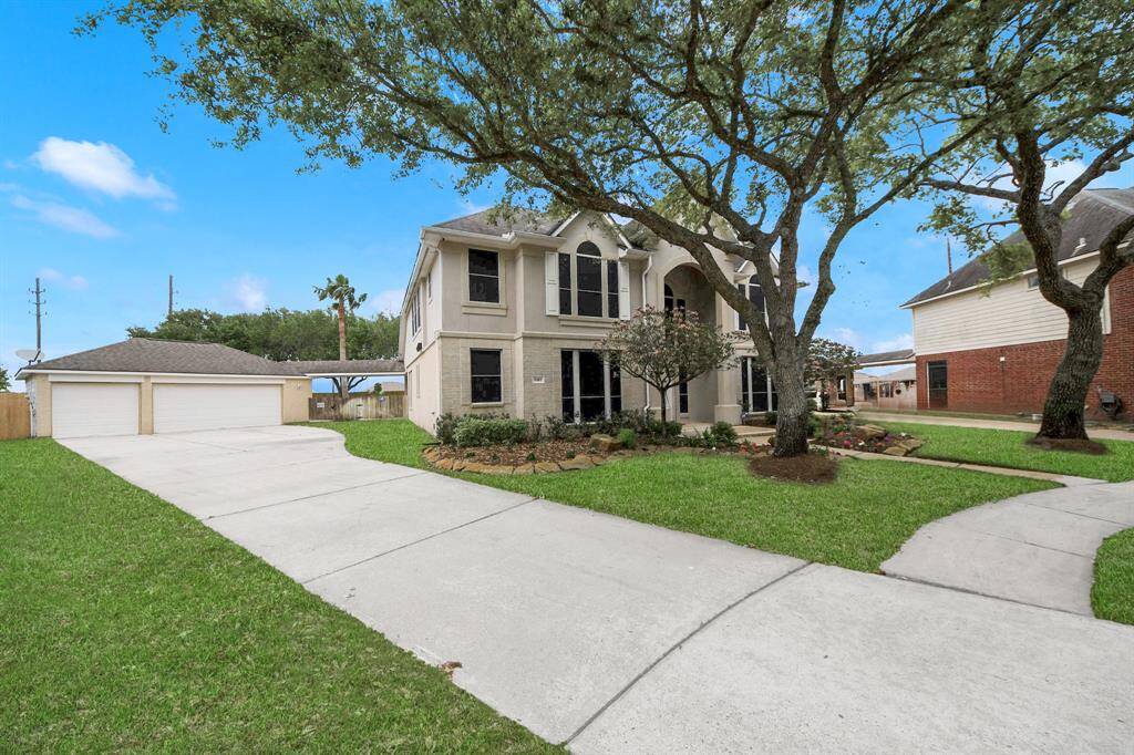 Their family priorities changed, and now they hope that their dream home can become your dream. They want to hand over the keys to this wonderful lifestyle and dream home they created to you? They now welcome you down their quiet cul-de-sac on Crescent Oak Dr., and invite you into their own dream home so that just maybe it can become yours. Go ahead and park over there on that oversized driveway leading up to the 3-car detached garage and come on inside!