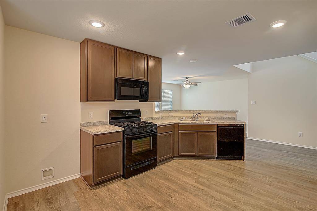 another view of the kitchen