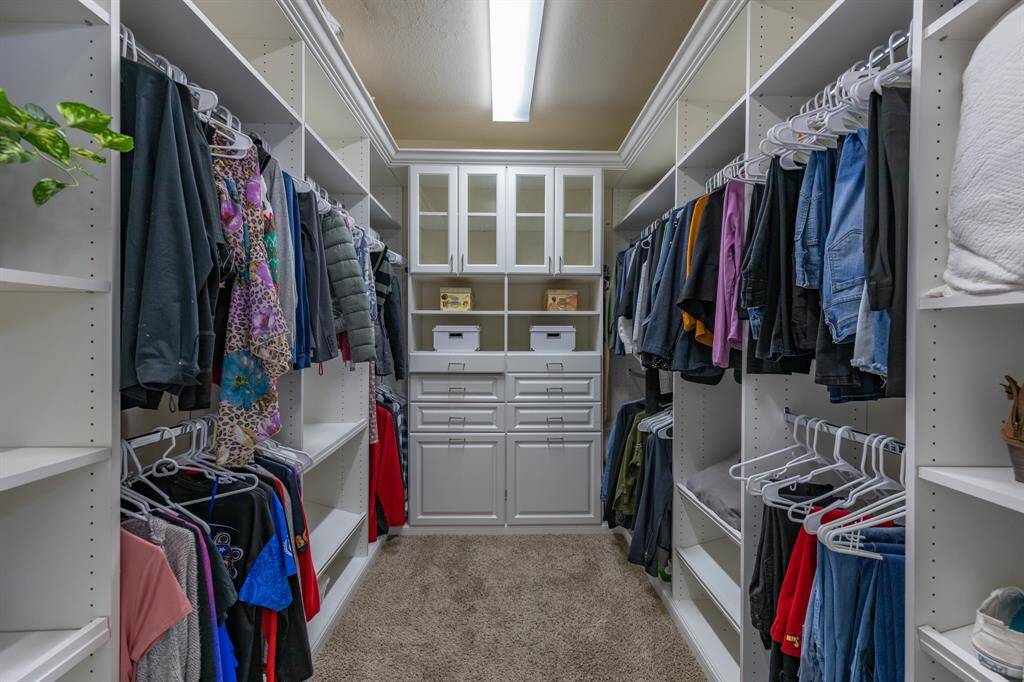 LARGE Walk In Closet with Racks & Shelves