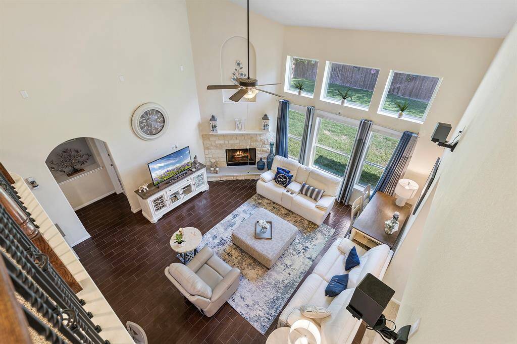 Balcony/Cat Walk That Over Looks Living Room