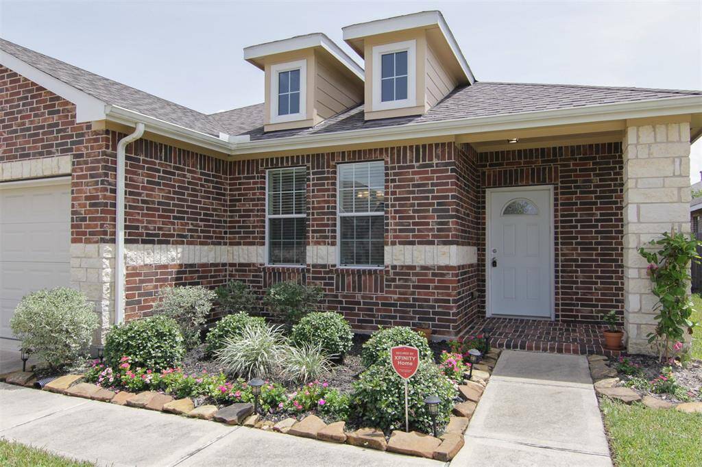 covered front porch