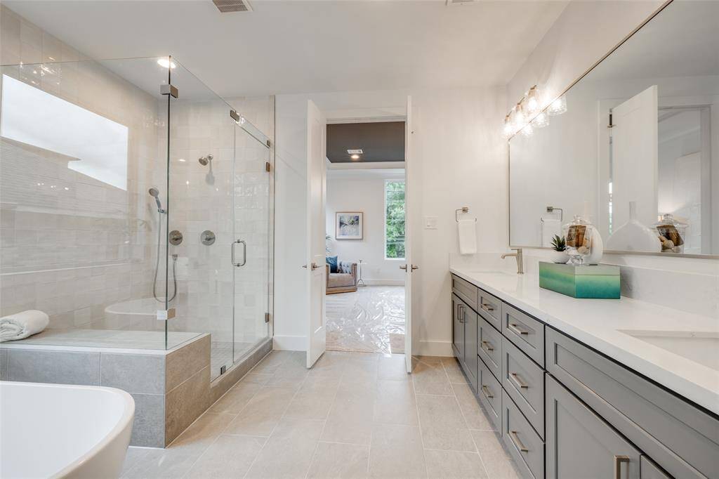 ASK ABOUT CUSTOMIZATION OPTIONS DURING CONSTRUCTION ONLY *MAZZARINO MODEL HOME * PHOTOS MAY SHOW A SIMILAR FLOOR PLAN AND/OR UPGRADED/ALTERNATIVE FINISHES * Please use these photos as a guide *THIS IS AN ACTIVE CONSTRUCTION SITE, BUYERS MUST REQUEST APPOINTMENT TO BE ON PREMISE AT ALL TIMES.