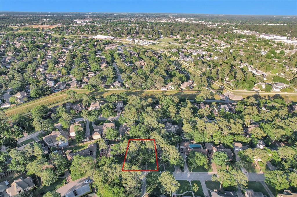 Aerial view of the established neighborhood
