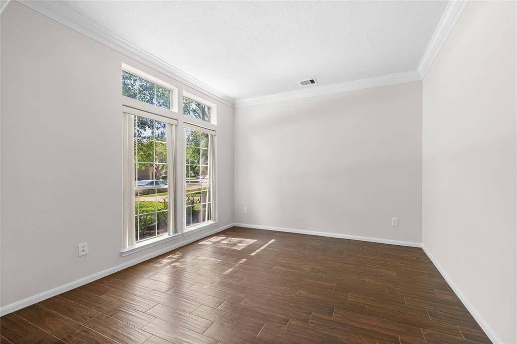 Second Office/Game room (First Floor)