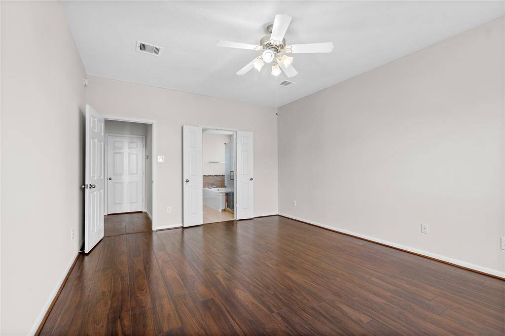 Primary Bedroom (First Floor)