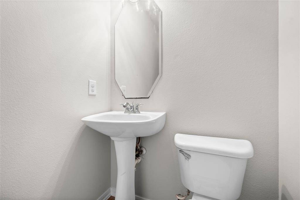 Half Bath (First Floor)