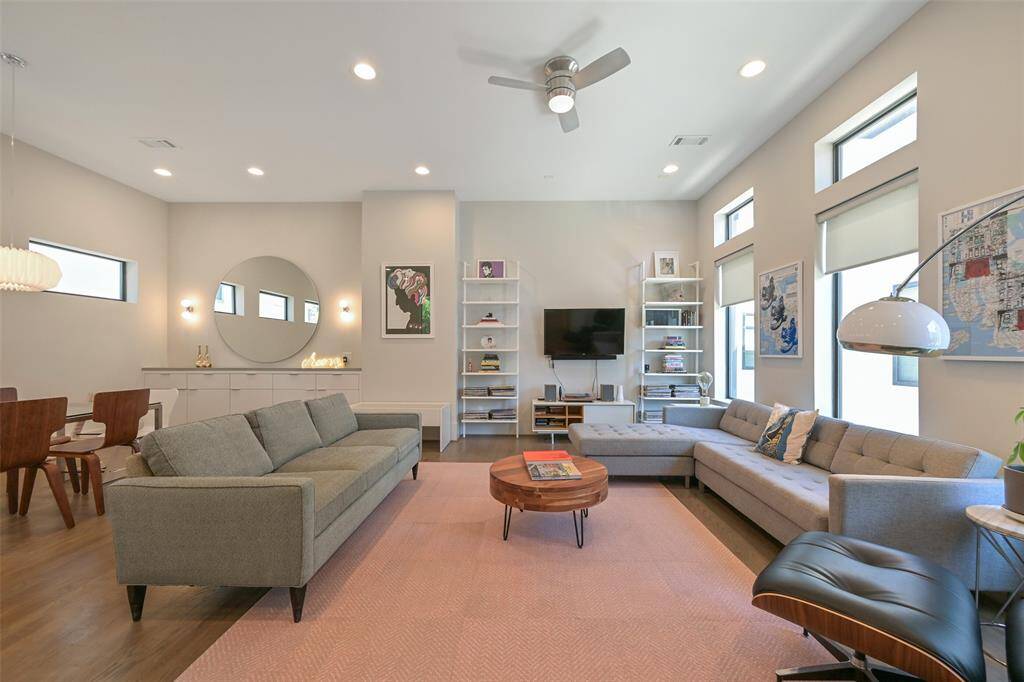 With plenty of room, the living/dining room offers a great space for entertaining or simply relaxing after a long day.