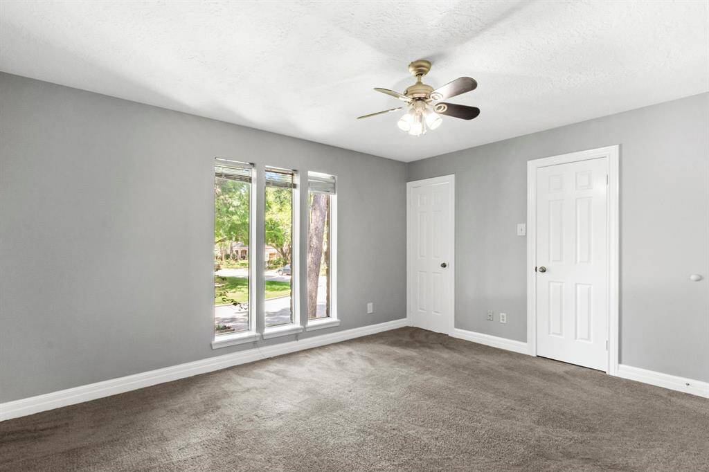 Another view of the secondary bedroom.