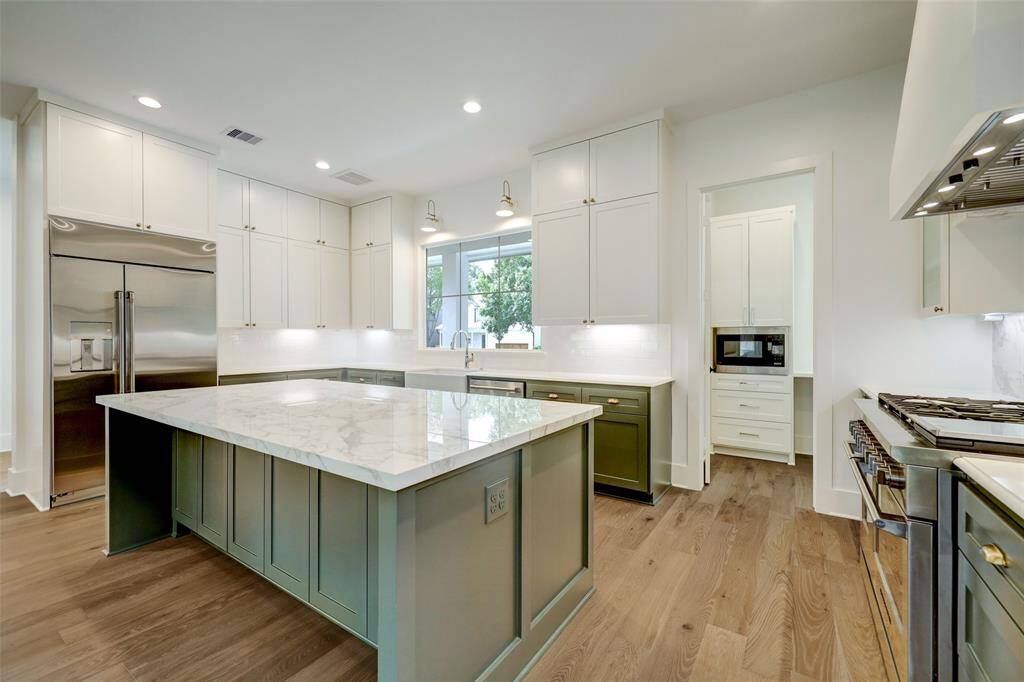 **PREVIOUS HARVARD BUILD, NOT THE ACTUAL HOME - This is a representation of the builder’s work**