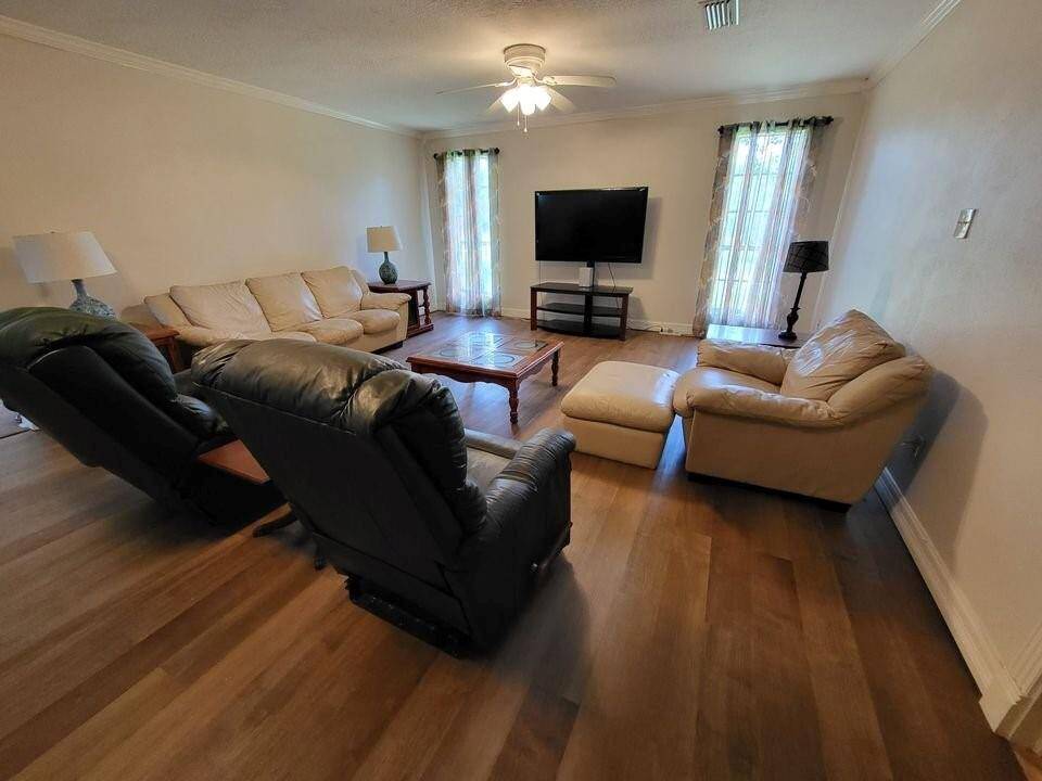 Spacious family room