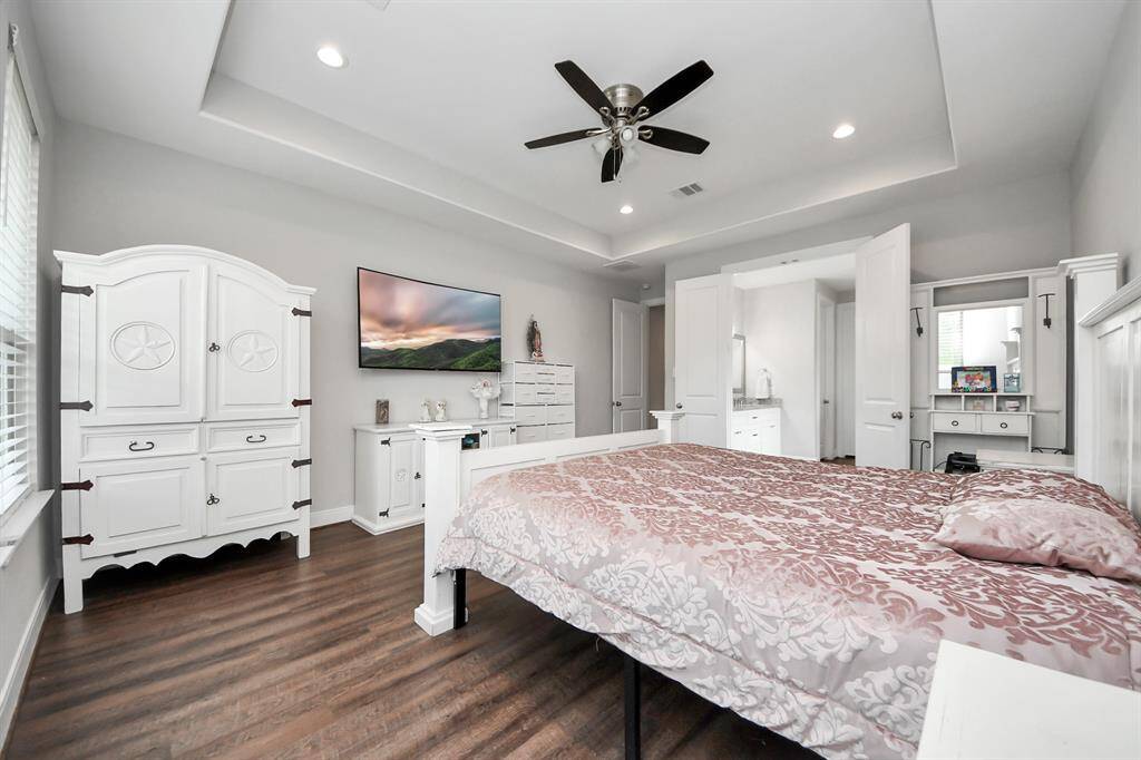 Primary bedroom
