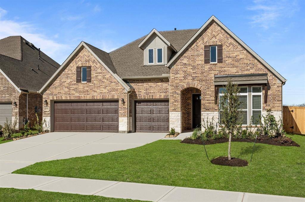 Welcome to The Ortega by David Weekley Homes. Move-In-Ready Now!