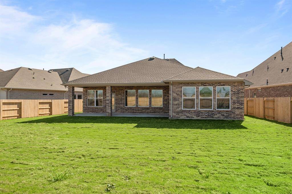 Welcome to The Ortega by David Weekley Homes. Move-In-Ready Now!