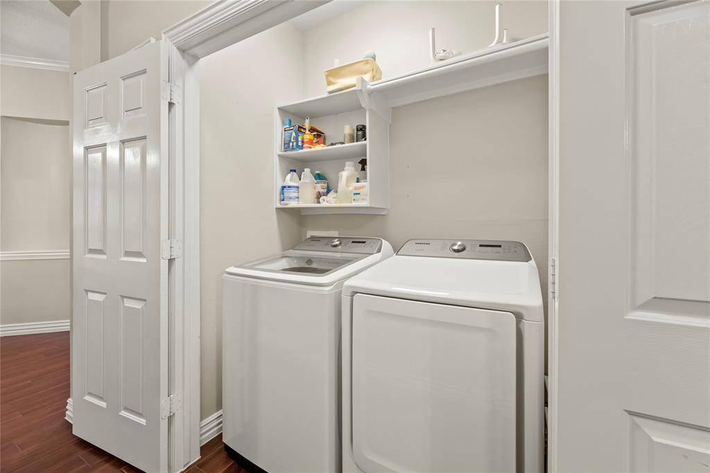 Experience convenience with the in-house utility room, thoughtfully designed with a dedicated laundry area.
