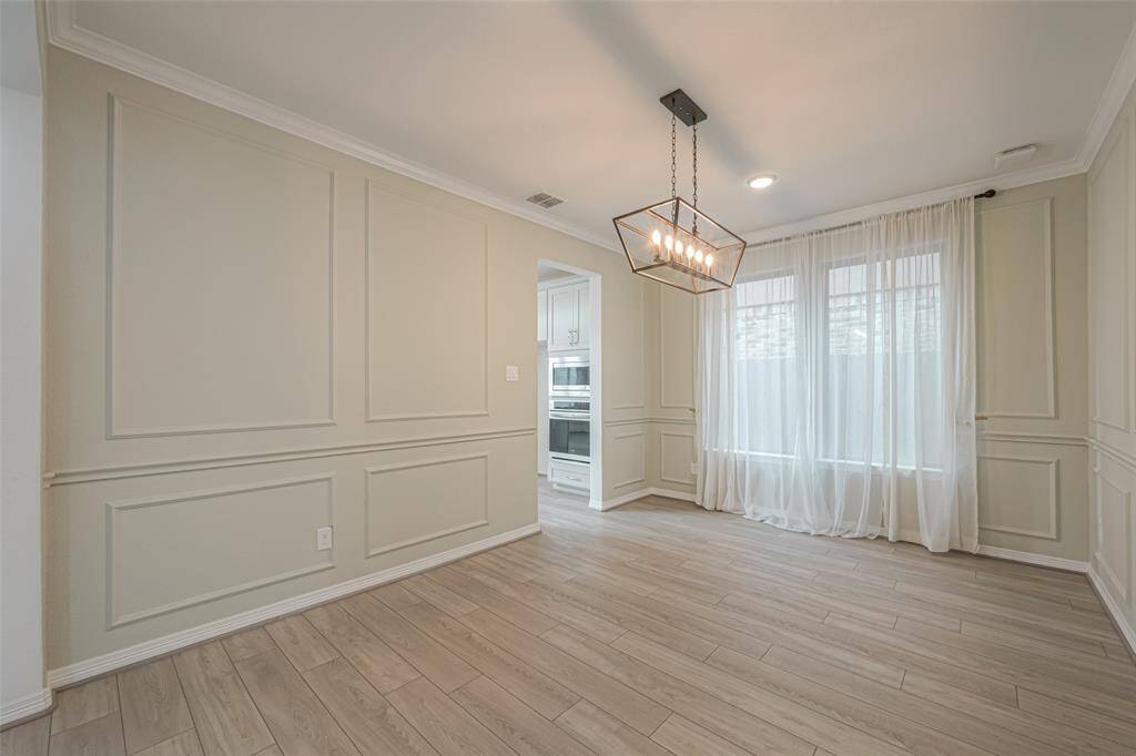 Formal dining room