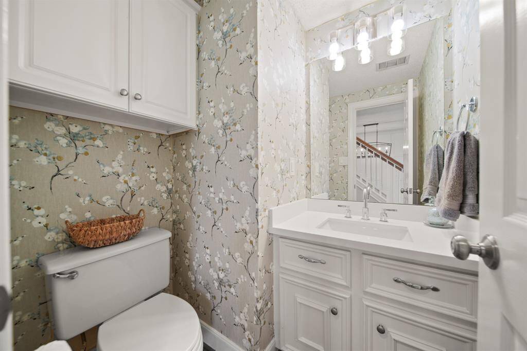 Hall bathroom for your guests....the elegance continues.