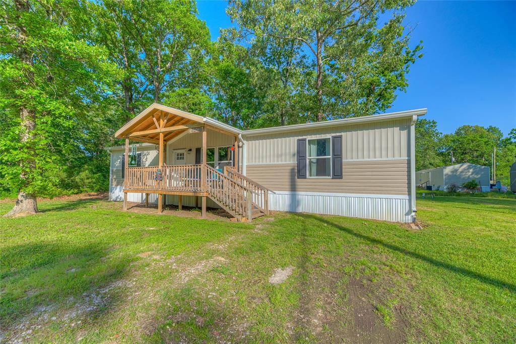 Street view-8 x 15 Covered porch