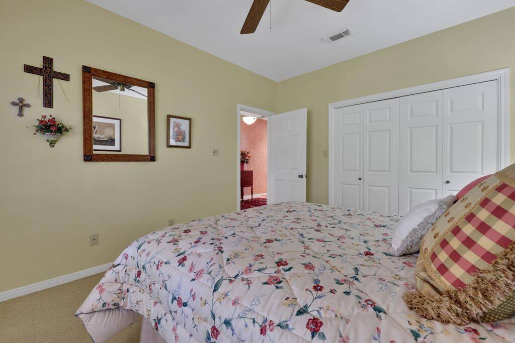Guest bedroom 1