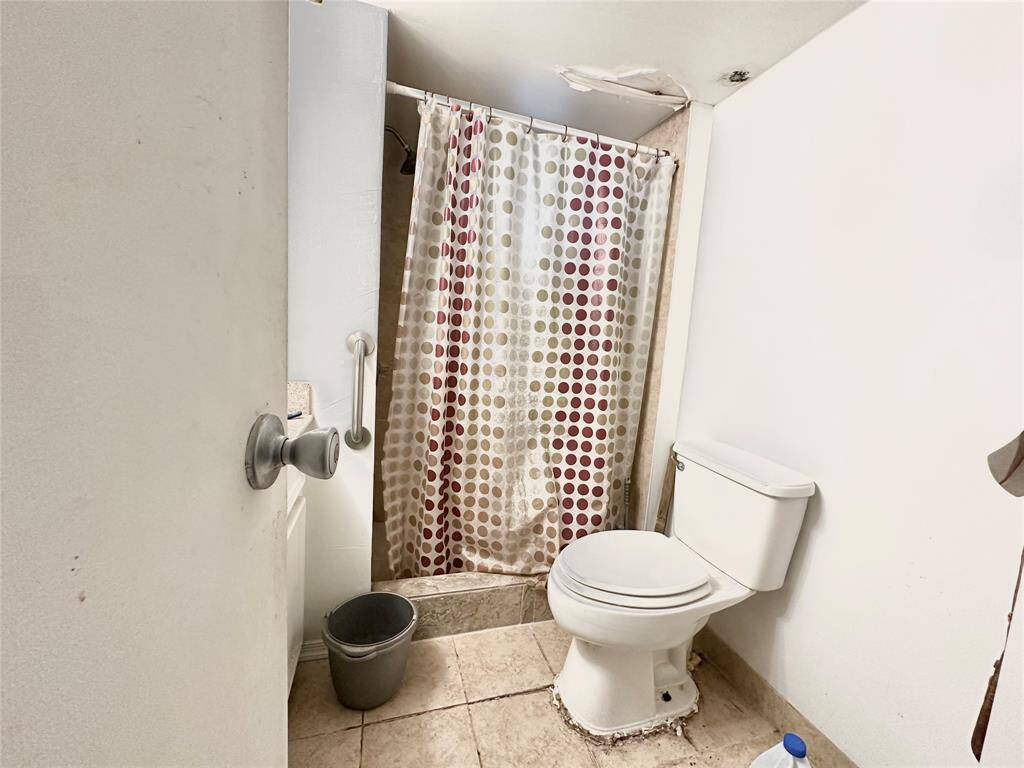 Manufacture home bathroom