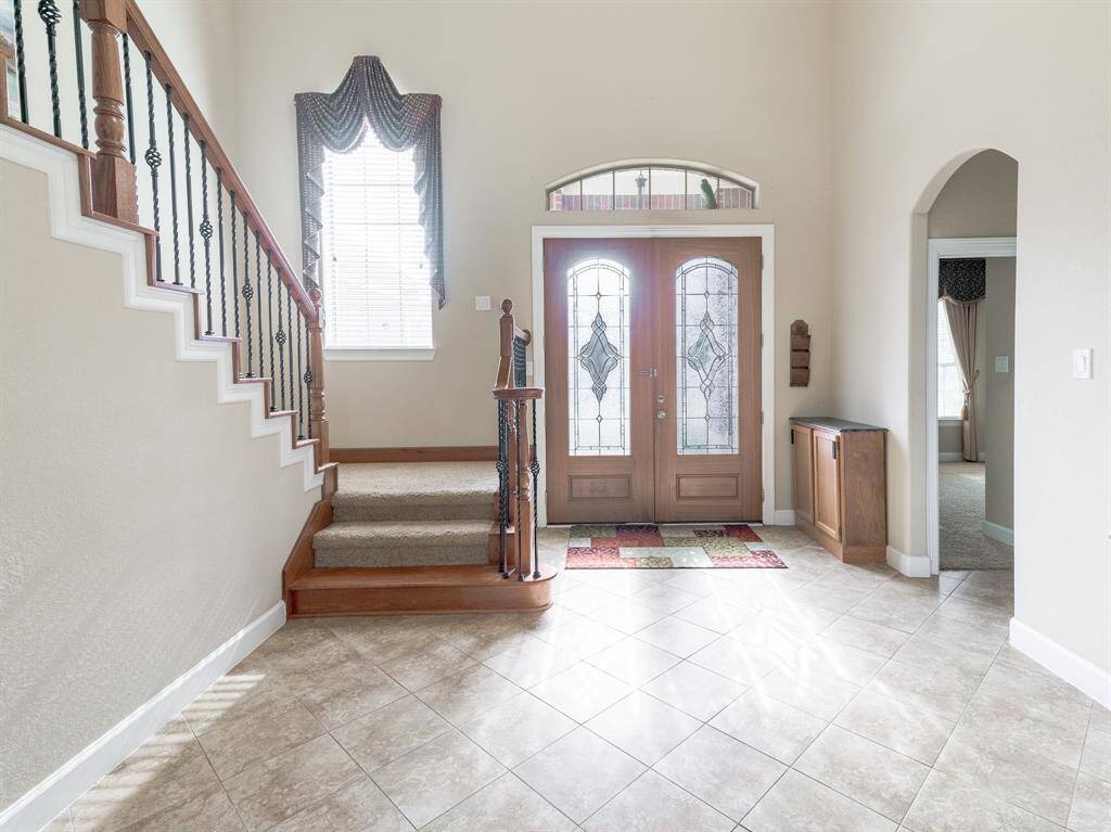 High Ceiling Foyer
