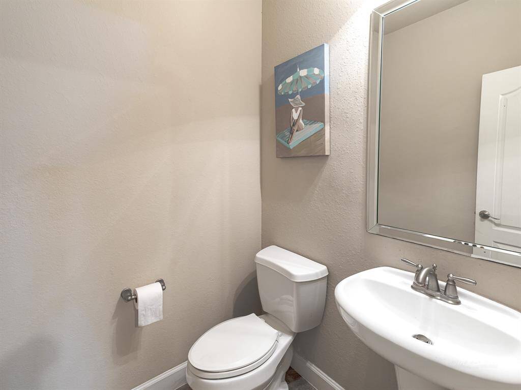 half bath downstair