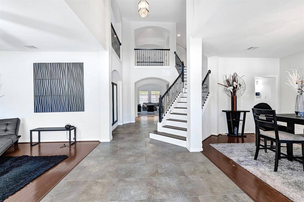 Another angle of the foyer