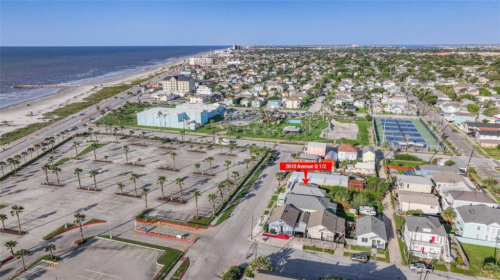 This home is steps away from local shops, restaurants, bars, parks and, of course, the beach!