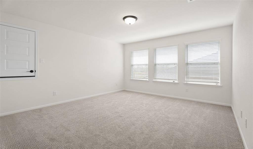 Versatile loft upstairs (*Photo not of actual home and used for illustration purposes only.)