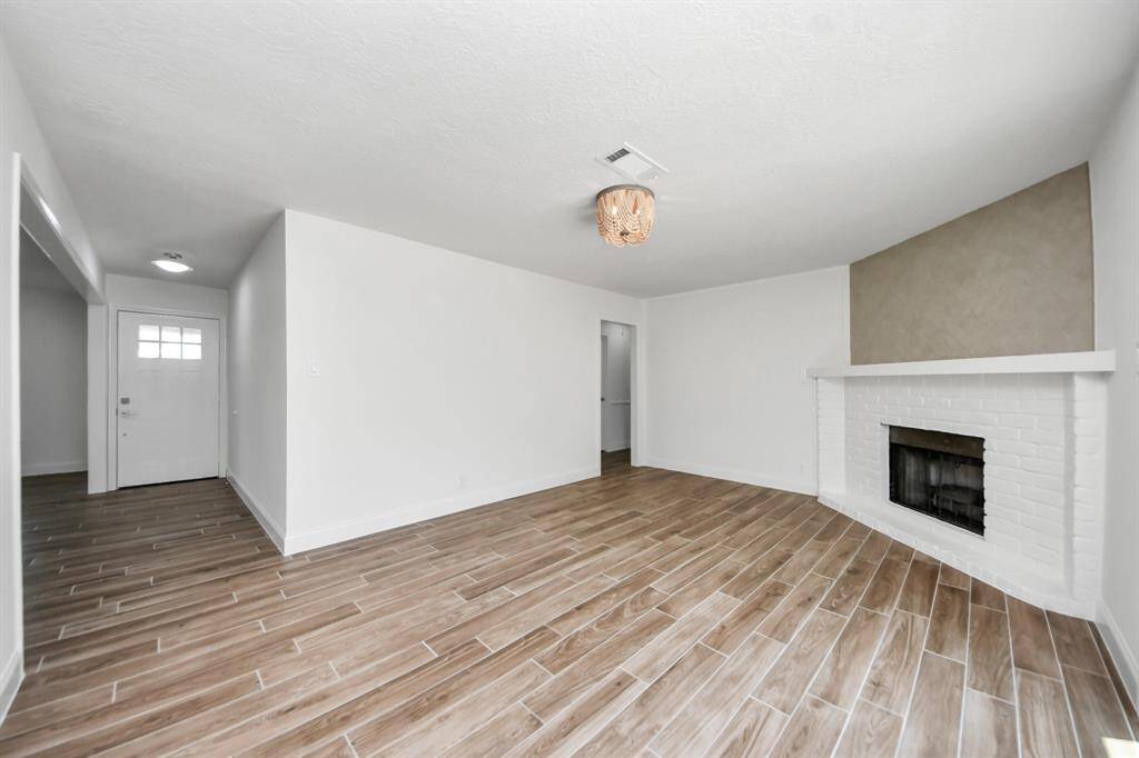 Dining Room/ Den