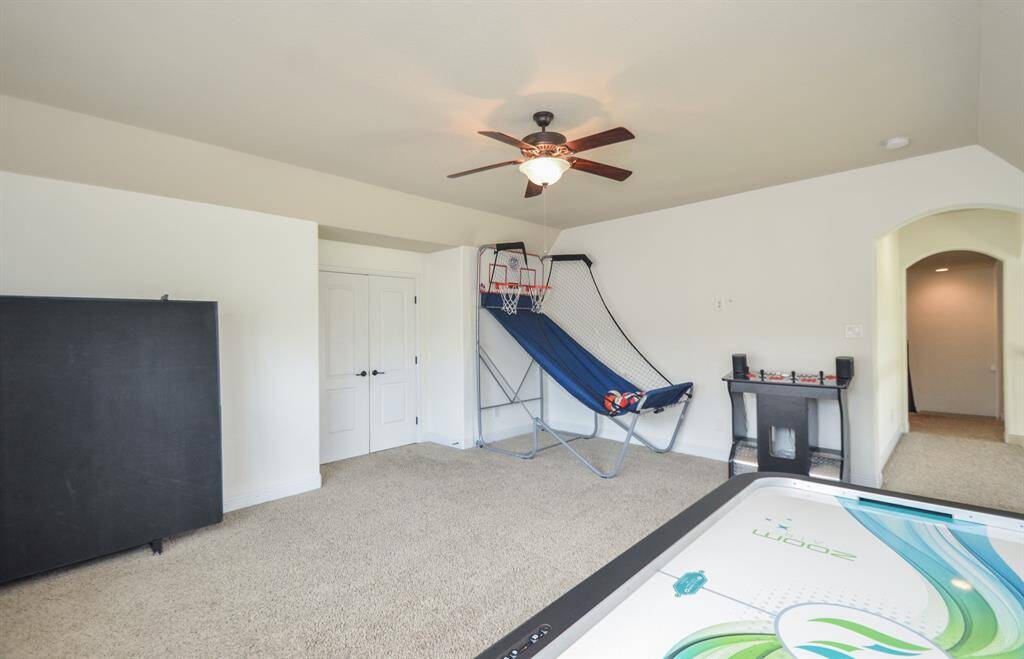 This huge 'game room' space can become a true gamer's paradise and/or a second living area. It's all up to you!