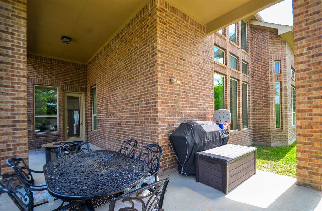 'Just enough shade and just enough sun to please everyone and every activity under the huge covered patio.