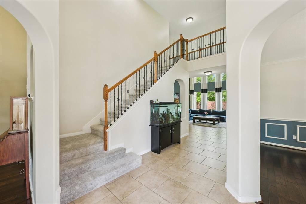 Foyer/entry