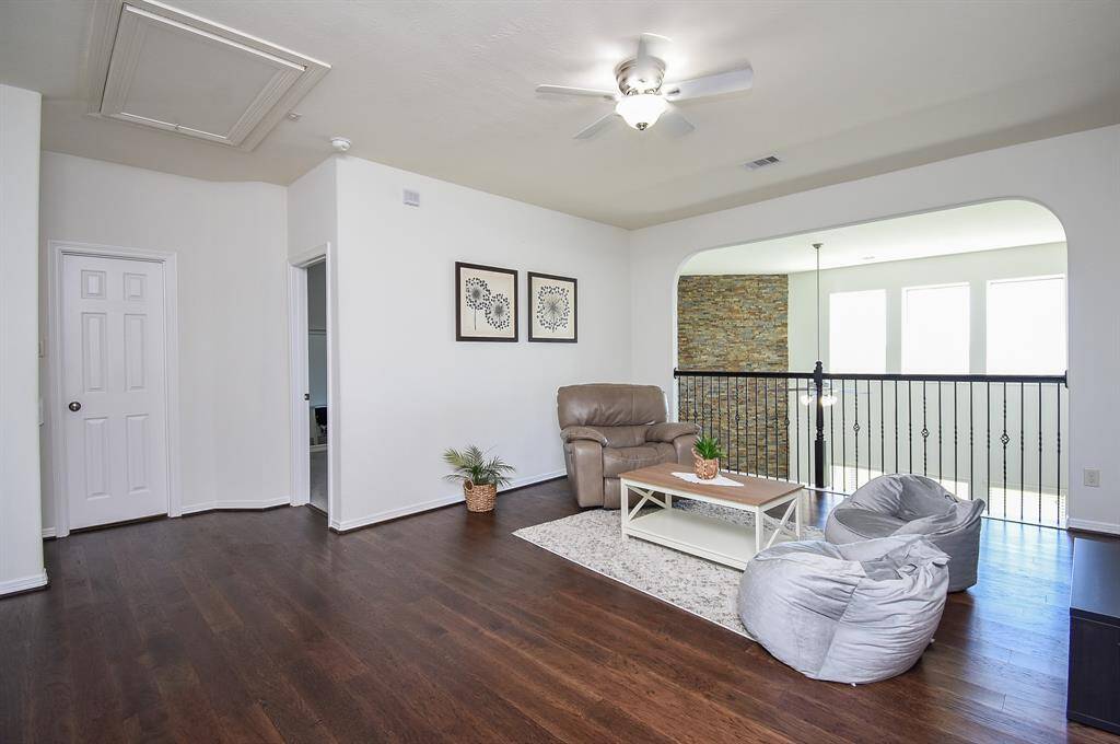 Here we are on the 2nd 'game room' floor, with fantastic room for any vibe you want to create.