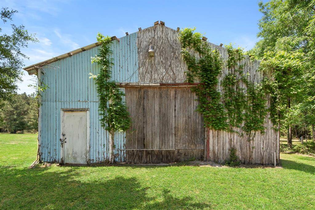 Barn needs to be rebuilt