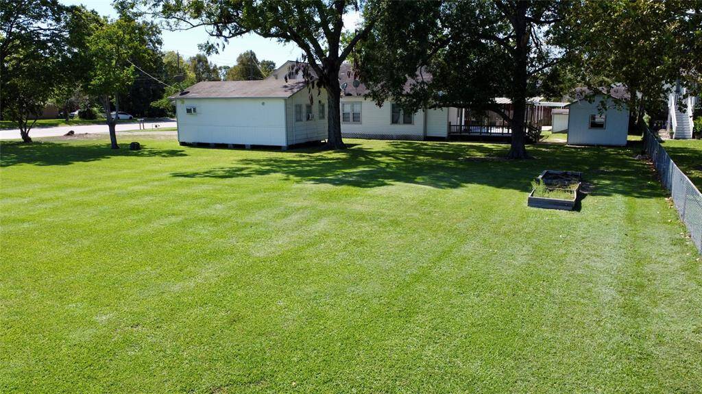 So much room for a garden!
