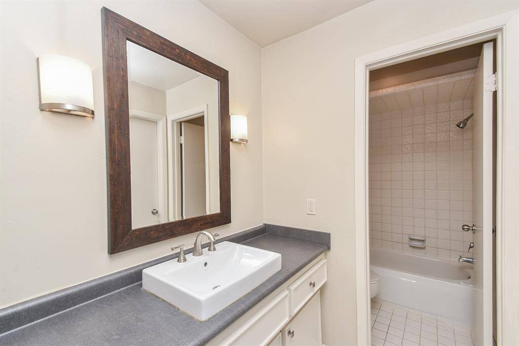 Upstairs bathroom