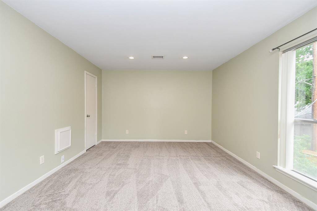 Upstairs bedroom