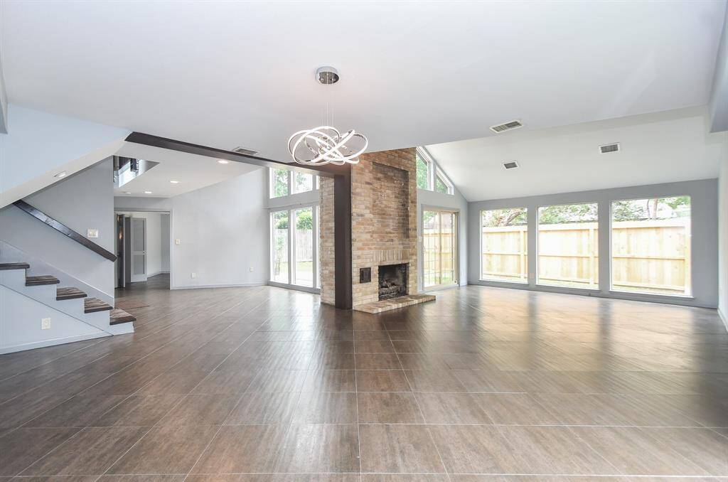 Den The home has SO much natural light!