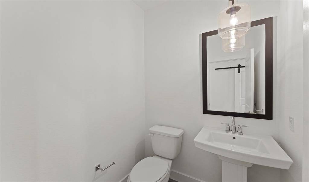 Half bath (*Photo not of actual home and used for illustration purposes only.)