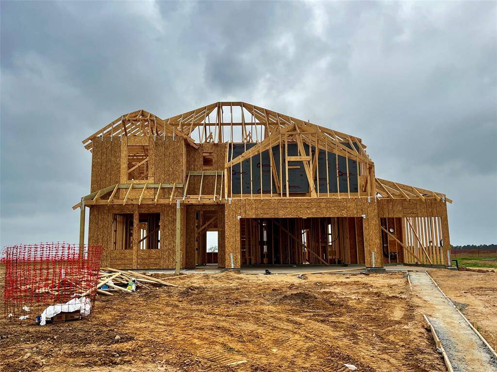 Two story home with 4 bedrooms, 3.5 baths, and 3 car garage