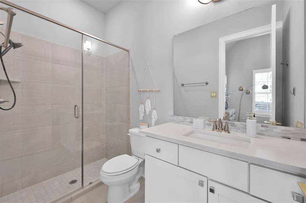 Room #2 Bathroom 1st floor