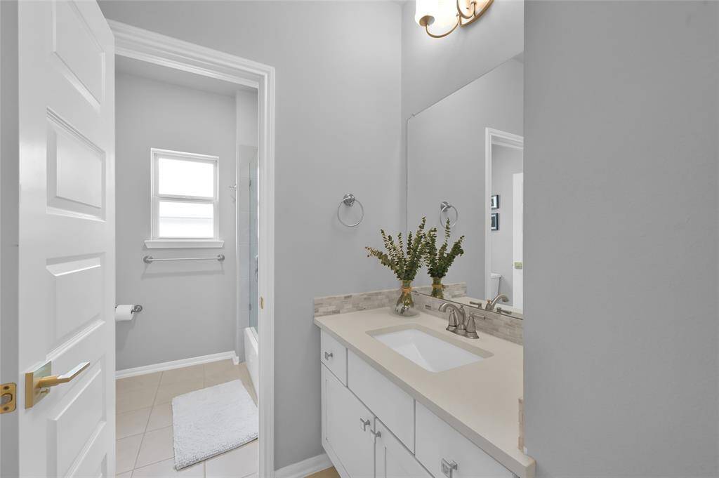 Jack and Jill Bathroom 2nd floor
