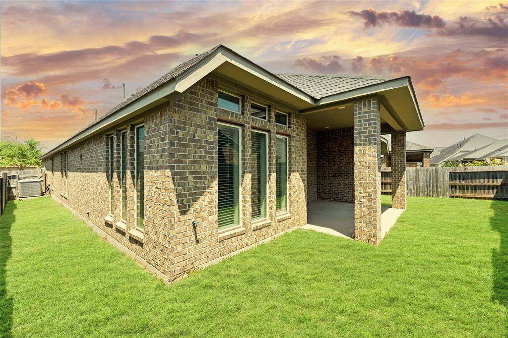 This space brings the joy of the outdoors right to your back door.