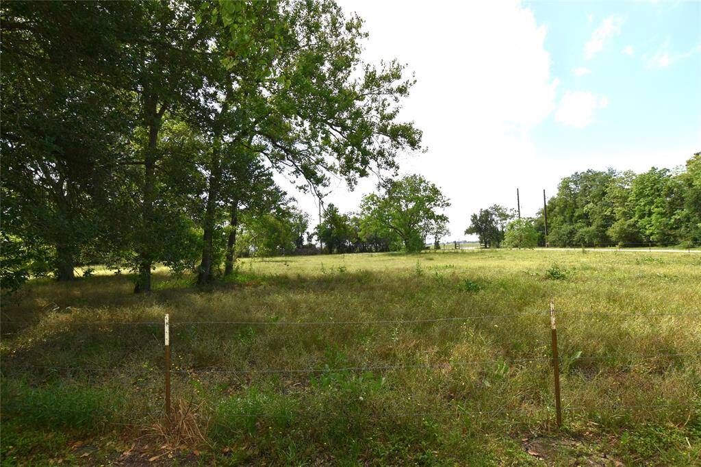 Whether you seek privacy, room to roam, or a place to cultivate your passions, this property offers the perfect foundation to make it all happen.