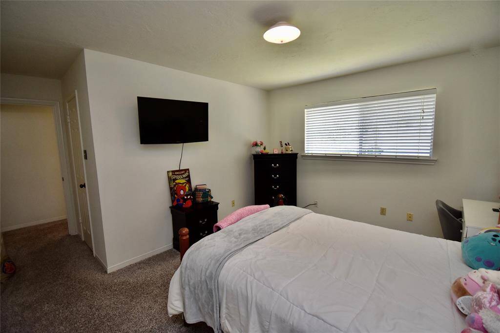 Another view of the 2nd bedroom.